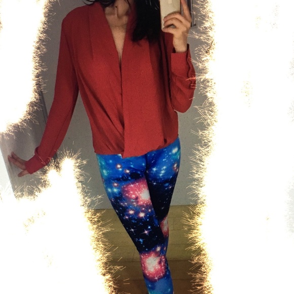 Top - Picture 3 of 3